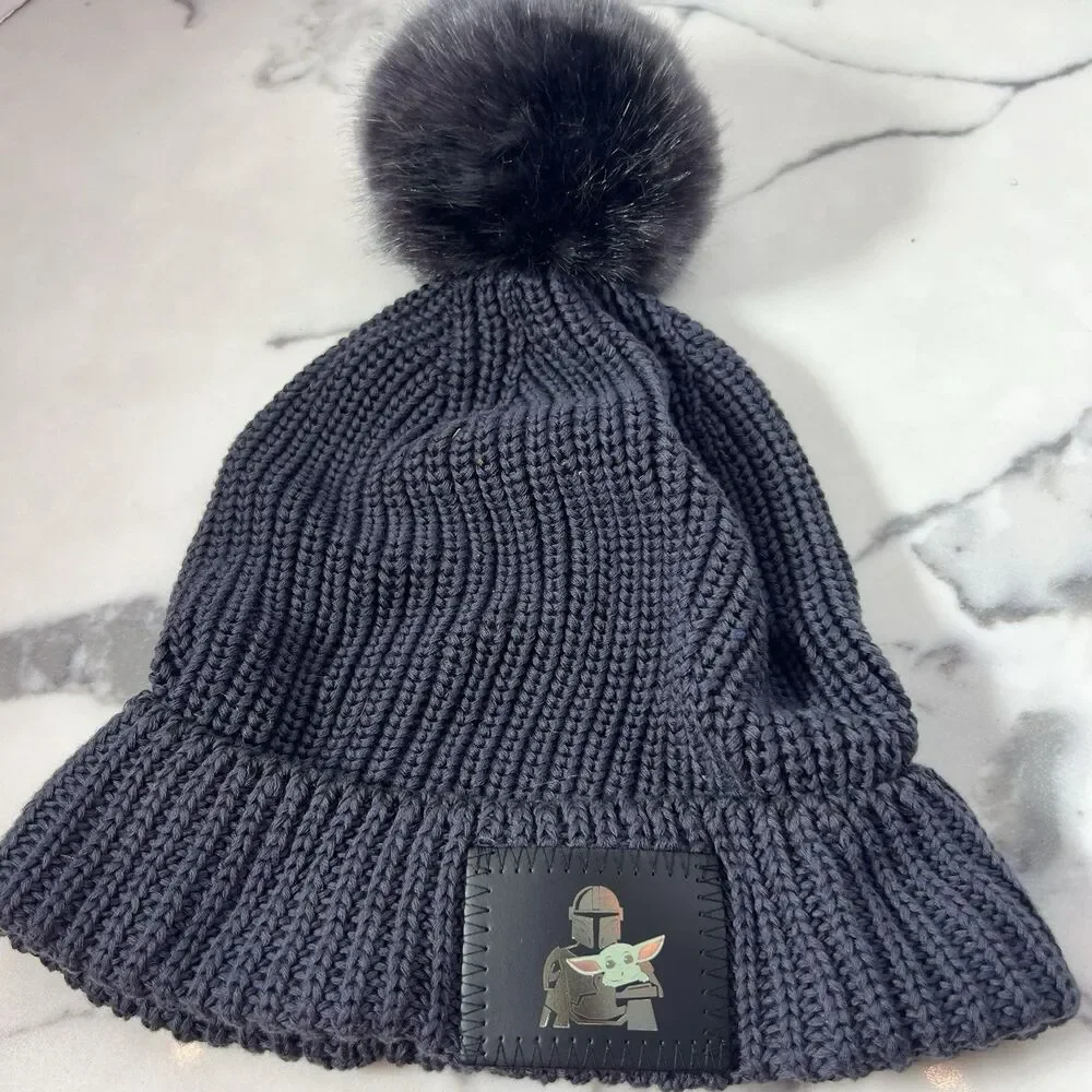 Love Your Melon x Star Wars Mandalorian Baby Yoda Grogu Knit Beanie Hat Pom Gray